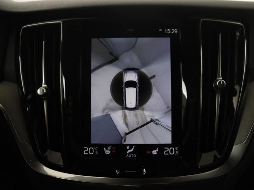 Volvo  V60 2.0 T8 Recharge AWD Inscription | SOH 82% | Trekhaak | 360 camera | Leder | Stuur/stoelverwarming... ActivLease financial lease
