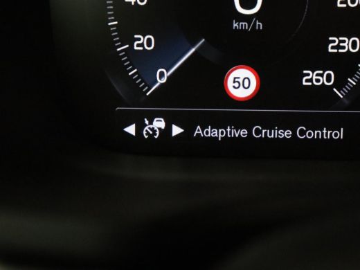 Volvo  V60 2.0 T8 Recharge AWD Inscription | SOH 82% | Trekhaak | 360 camera | Leder | Stuur/stoelverwarming... ActivLease financial lease