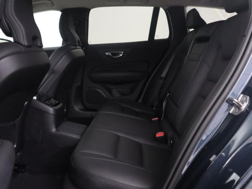 Volvo  V60 2.0 T8 Recharge AWD Inscription | SOH 82% | Trekhaak | 360 camera | Leder | Stuur/stoelverwarming... ActivLease financial lease