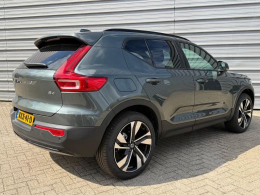 Volvo  XC40 B4 197PK Plus Dark Trekhaak | Panoramadak | Nubuck |  Privacy glas | Pixel LED ActivLease financial lease