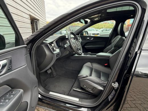 Volvo  XC60 T6 350PK AWD Plus Black Edition | 21 inch | Contourstoelen | Harman Kardon | Nappa ActivLease financial lease