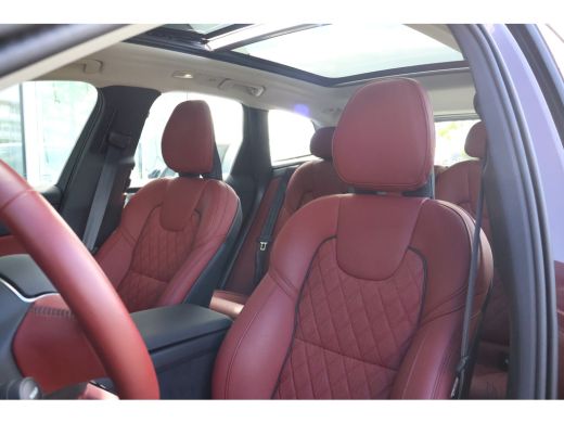 Volvo  XC60 T8 Ultra Exec. Ed. | Rood Leder! | B&W | Luchtvering | Pano | UNIEK!! | GeenImport! ActivLease financial lease