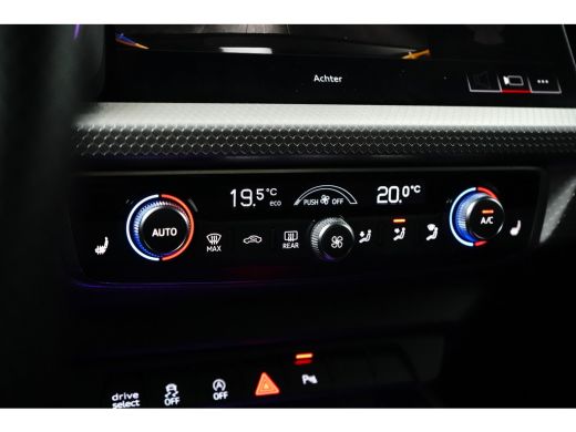 Audi A1 Sportback Sportback 40 TFSI S Line edition one 3x S-Line | Automaat | Airco | Black Pack | Camera | LED | L... ActivLease financial lease