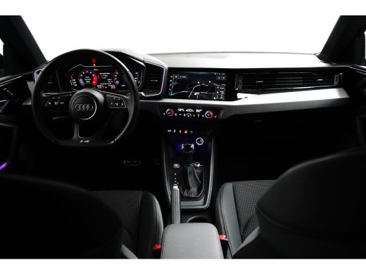 Audi A1 Sportback Sportback 40 TFSI S Line edition one 3x S-Line | Automaat | Airco | Black Pack | Camera | LED | L... ActivLease financial lease