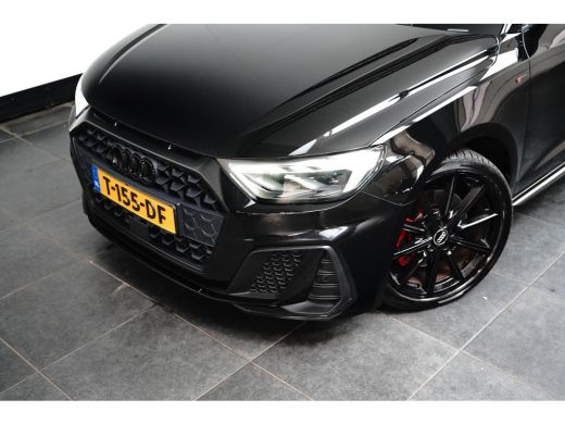 Audi A1 Sportback Sportback 40 TFSI S Line edition one 3x S-Line | Automaat | Airco | Black Pack | Camera | LED | L... ActivLease financial lease
