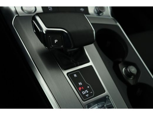 Audi A6 45 TFSI S edition | 360 camera | Sportstoelen | Side Assist | Carplay | Half leder | Virtual Cock... ActivLease financial lease