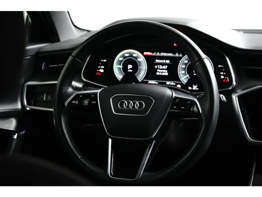 Audi A6 Avant 50 TFSIe 300PK Quattro Business Edition | TREKHAAK | NAVIGATIE | CAMERA | STOEL + STUURVERW... ActivLease financial lease