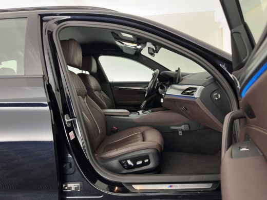 BMW 5 Serie Touring 530e M-Sport-Styling Business Edition Plus (Plug-in) {SoH-85%} (INCL-BTW) *LEATHER | LASE... ActivLease financial lease