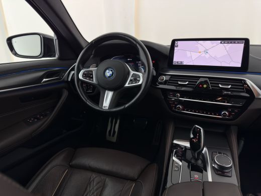 BMW 5 Serie Touring 530e M-Sport-Styling Business Edition Plus (Plug-in) {SoH-85%} (INCL-BTW) *LEATHER | LASE... ActivLease financial lease