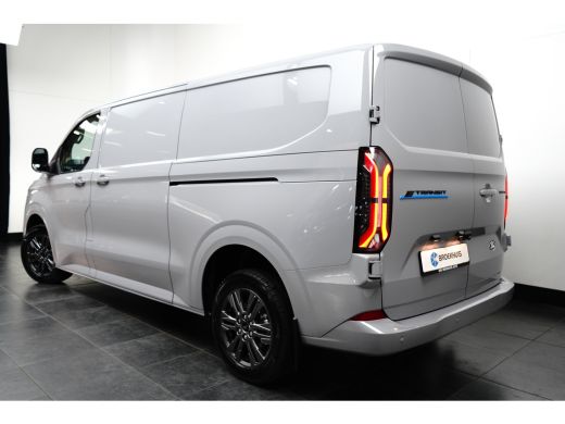 Ford E-Transit Custom 340 Limited L2 | 218 pk | 2300KG Trekgewicht | Cruise Control | Winterpack | Camera | CarPlay | ActivLease financial lease