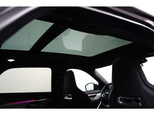 Jaguar F-PACE 2.0 P400e PHEV R-Dynamic HSE l Schaalstoelen l Meridian Sound l Head up d. l Stoelventilatie / Ve... ActivLease financial lease