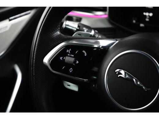 Jaguar F-PACE 2.0 P400e PHEV R-Dynamic HSE l Schaalstoelen l Meridian Sound l Head up d. l Stoelventilatie / Ve... ActivLease financial lease