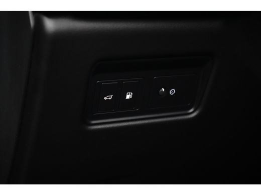 Jaguar F-PACE 2.0 P400e PHEV R-Dynamic HSE l Schaalstoelen l Meridian Sound l Head up d. l Stoelventilatie / Ve... ActivLease financial lease