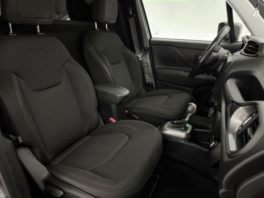 Jeep Renegade 1.3T Limited 151PK | Grijs Kenteken | VAN | Camera | Carplay | Clima | Cruise | Keyless ActivLease financial lease