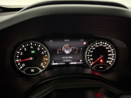 Jeep Renegade 1.3T Limited 151PK | Grijs Kenteken | VAN | Camera | Carplay | Clima | Cruise | Keyless ActivLease financial lease