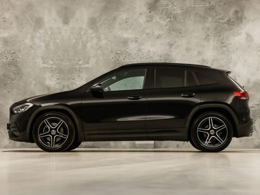 Mercedes-Benz GLA 200 AMG Sport 163Pk Automaat (PANORAMADAK, GROOT NAVI, SFEERVERLICHTING, CAMERA, SPORTSTOELEN, ST... ActivLease financial lease