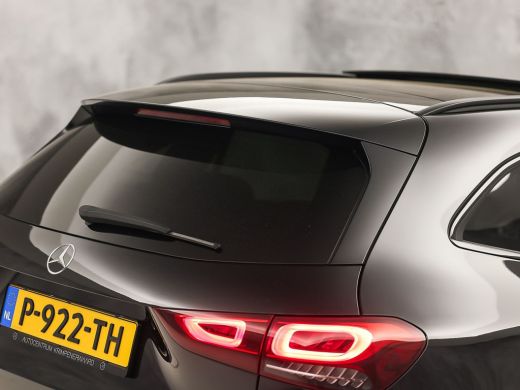Mercedes-Benz GLA 200 AMG Sport 163Pk Automaat (PANORAMADAK, GROOT NAVI, SFEERVERLICHTING, CAMERA, SPORTSTOELEN, ST... ActivLease financial lease