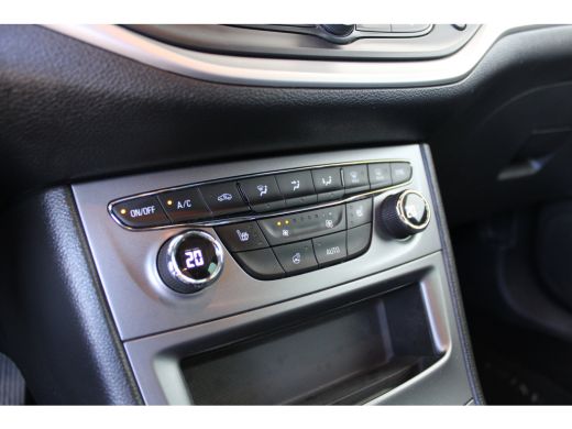 Opel Astra 1.4 Edition 2020 | Navigatie | Cruise control | Parkeersensoren | Stoel- & stuurverwarming | ActivLease financial lease
