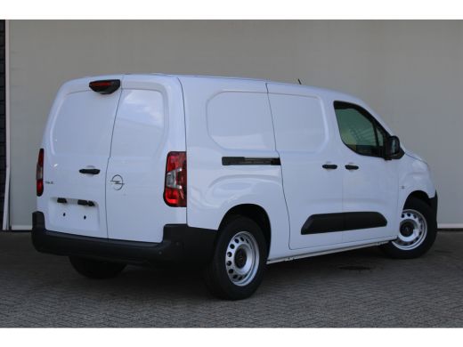 Opel Combo-e 50 kWh L2 | 8 Jaar garantie | Laadruimtebetimmering | Navigatie | Camera | Climate control | Crui... ActivLease financial lease