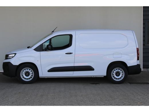 Opel Combo-e 50 kWh L2 | 8 Jaar garantie | Laadruimtebetimmering | Navigatie | Camera | Climate control | Crui... ActivLease financial lease
