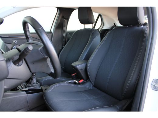 Opel Corsa 1.2 Elegance | Navigatie | Camera | LED koplampen | Apple Carplay | ActivLease financial lease