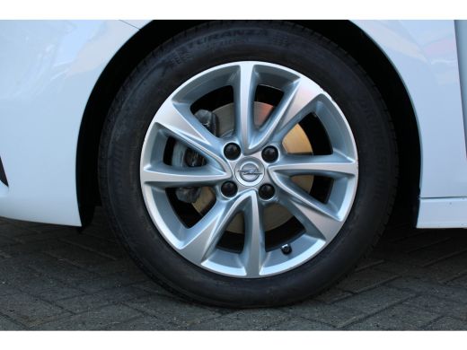 Opel Corsa 1.2 Elegance | Navigatie | Camera | LED koplampen | Apple Carplay | ActivLease financial lease