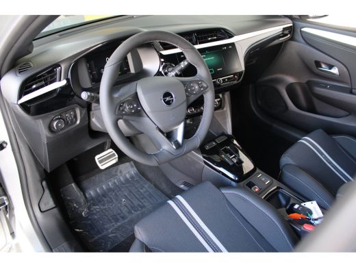 Opel Corsa GS, | 8 Jaar garantie | Camera | Navigatie | Winterpakket | Climate control | ActivLease financial lease