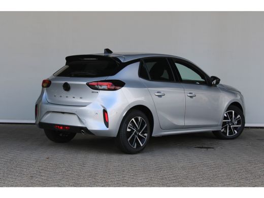 Opel Corsa GS, | 8 Jaar garantie | Camera | Navigatie | Winterpakket | Climate control | ActivLease financial lease