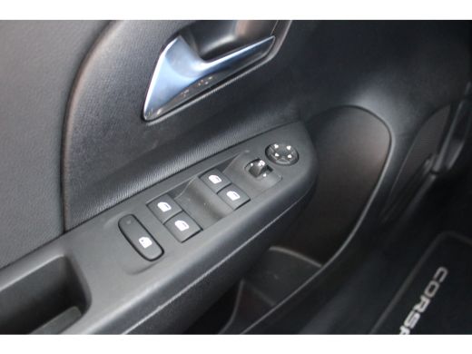 Opel Corsa GS | 8 Jaar garantie | Navigatie | Camera | Stoel- & stuurverwarming | Cruise control | ActivLease financial lease