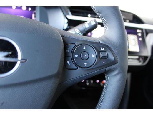 Opel Corsa GS | 8 Jaar garantie | Navigatie | Camera | Stoel- & stuurverwarming | Cruise control | ActivLease financial lease