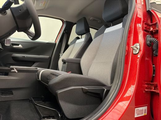 Opel Frontera 1.2 Turbo Hybrid GS Airco | Camera | Cruise Control | DAB | LED | LMV 17" | Navi | PDC V&A | Stoe... ActivLease financial lease