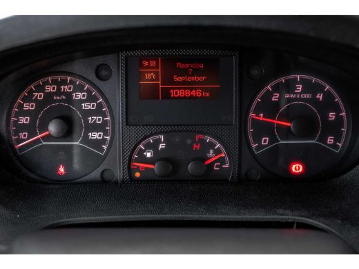 Opel Movano L2H2 | 140PK | 3-Zits | Camera | Carplay | Cruise | Climate | Trekhaak ActivLease financial lease