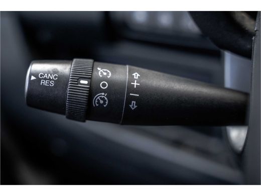 Opel Movano L2H2 | 140PK | 3-Zits | Camera | Carplay | Cruise | Climate | Trekhaak ActivLease financial lease