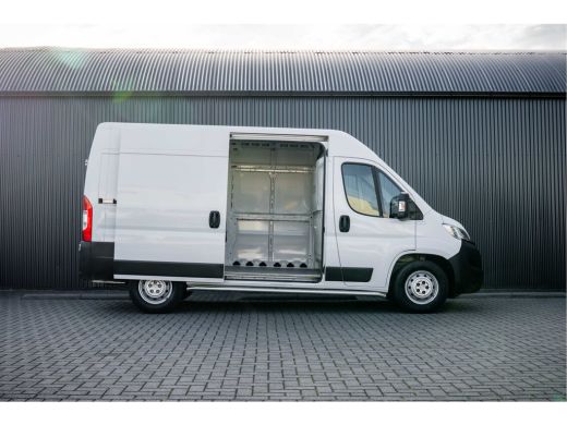 Opel Movano L2H2 | 140PK | 3-Zits | Camera | Carplay | Cruise | Climate | Trekhaak ActivLease financial lease