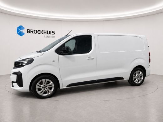 Opel Vivaro 2.0D 145PK L2H1 INNOVATION AUTOMAAT NAVI / CLIMA / FULL-LED / 17" LMV / AFN. TREKHAAK / WINTERPAK... ActivLease financial lease