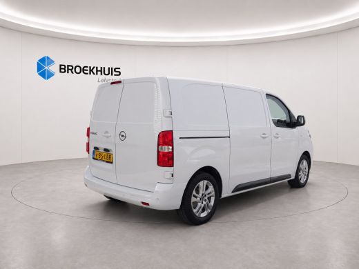 Opel Vivaro 2.0D 145PK L2H1 INNOVATION AUTOMAAT NAVI / CLIMA / FULL-LED / 17" LMV / AFN. TREKHAAK / WINTERPAK... ActivLease financial lease