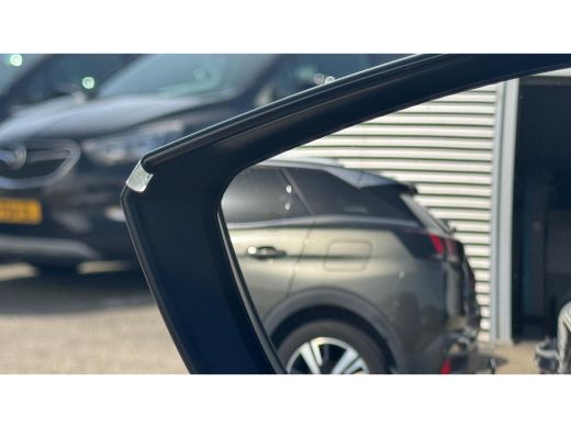 Peugeot 308 SW 1.2 PURETECH 130PK ALLURE PACK BUSINESS / NAVI / LEDER / CLIMA / PDC / 17" LMV / CAMERA / KEYL... ActivLease financial lease