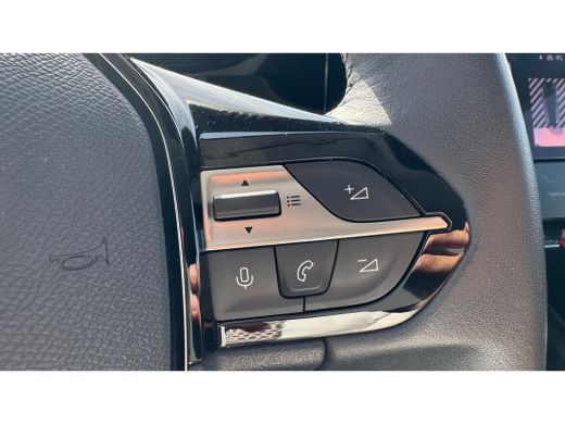 Peugeot 308 SW 1.2 PURETECH 130PK ALLURE PACK BUSINESS / NAVI / LEDER / CLIMA / PDC / 17" LMV / CAMERA / KEYL... ActivLease financial lease