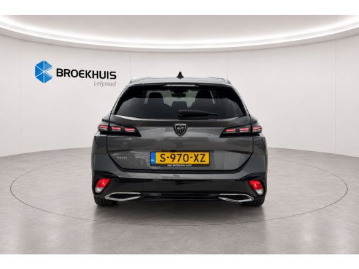 Peugeot 308 SW 1.2 PURETECH 130PK ALLURE PACK BUSINESS / NAVI / LEDER / CLIMA / PDC / 17" LMV / CAMERA / KEYL... ActivLease financial lease