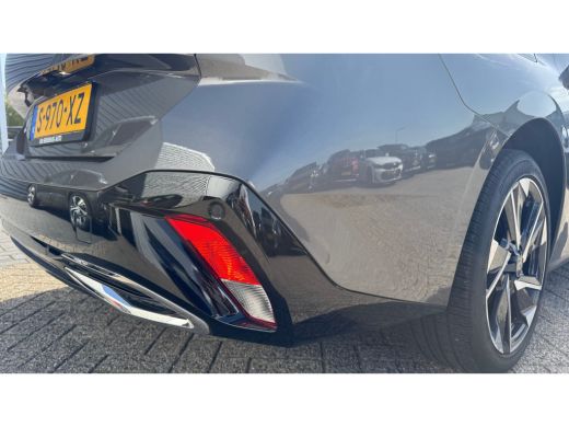 Peugeot 308 SW 1.2 PURETECH 130PK ALLURE PACK BUSINESS / NAVI / LEDER / CLIMA / PDC / 17" LMV / CAMERA / KEYL... ActivLease financial lease