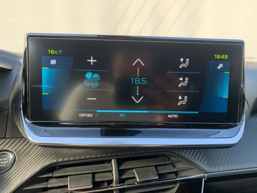 Peugeot e-2008 EV Allure Pack 50 kWh Airco | Camera | Cruise Control | 90% SOH! | DAB | Keyless Start | LMV 17" ... ActivLease financial lease