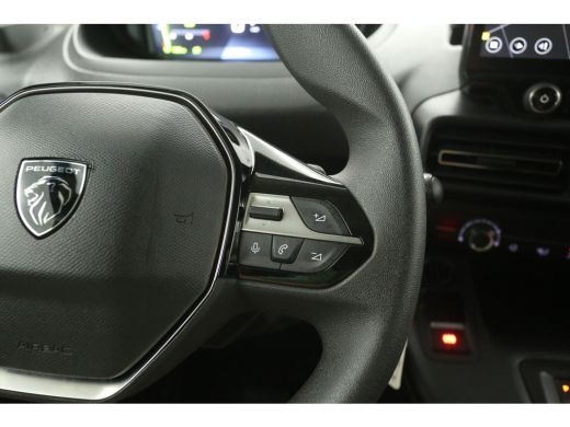 Peugeot Partner 1.5 BlueHDi 130PK EAT8 | Automaat | Airco | Camera | Virtual | Cruise | Carplay | Navi | Trekhaak... ActivLease financial lease