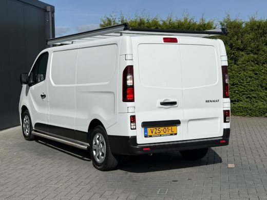 Renault Trafic 2.0 dCi / L2H1 / 1e EIG. / IMPERIAAL / 3-ZITS / LED / CRUISE / AIRCO / NAVI / SIDEBARS ActivLease financial lease