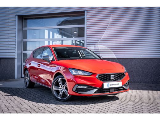 Seat Leon 1.4 TSI eHybrid SOH 94% FR Business Intense | Achteruitrijcamera | Parkeersensor voor | Trekhaak ... ActivLease financial lease