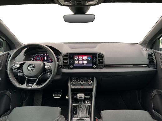 Skoda Karoq 1.5 150pk TSI ACT Sportline Business Panoramadak | Extra getint glas achter | Navigatiesysteem fu... ActivLease financial lease
