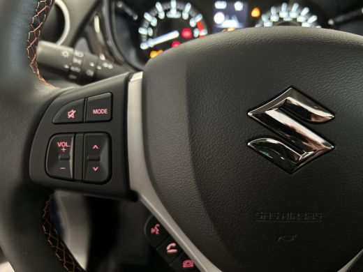 Suzuki Vitara 1.4 Boosterjet Smart Hybrid Special Edition NU MET &euro; 2000,= INRUILVOORDEEL ActivLease financial lease