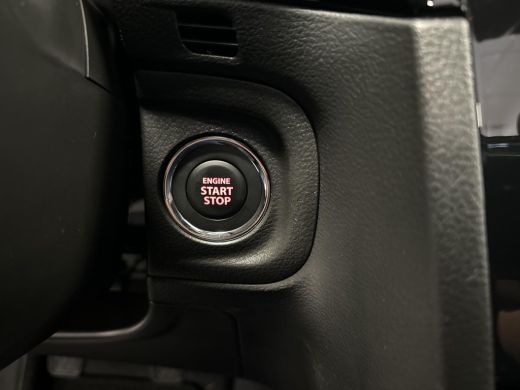 Suzuki Vitara 1.4 Boosterjet Smart Hybrid Special Edition NU MET &euro; 2000,= INRUILVOORDEEL ActivLease financial lease