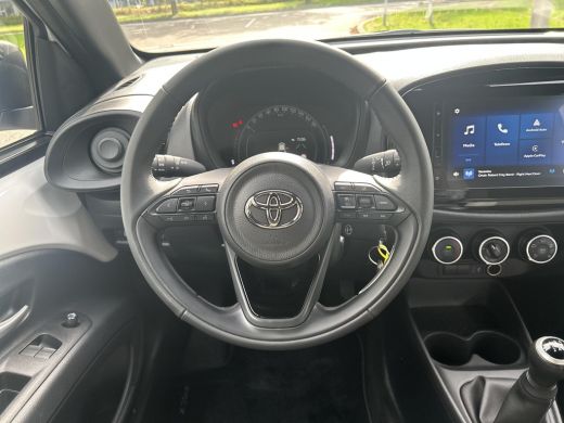 Toyota Aygo 1.0 VVT-i MT Play ActivLease financial lease