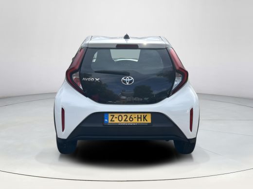 Toyota Aygo 1.0 VVT-i MT Play ActivLease financial lease