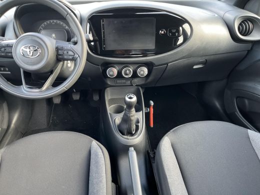 Toyota Aygo 1.0 VVT-i MT Play All-in prijs | Adaptive Cruise Control | Apple / android auto ActivLease financial lease